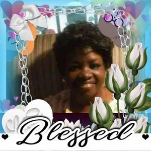 Meet your Posher, Lucy